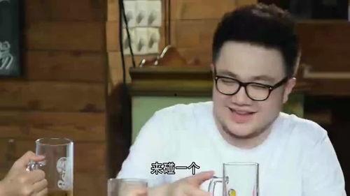 吃瓜 的路人,揭秘街头巷尾的趣味故事